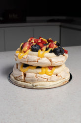 Classic Pavlova