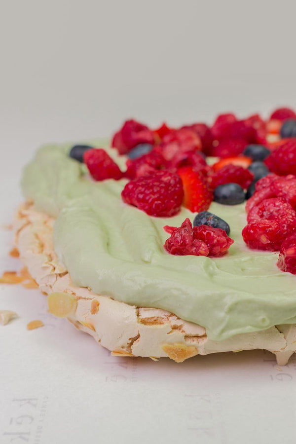 Pistachio Pavlova